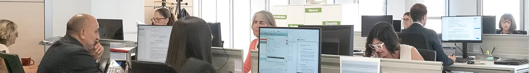 Segura Procuradors | Professionalitat, Qualitat, Immediatesa